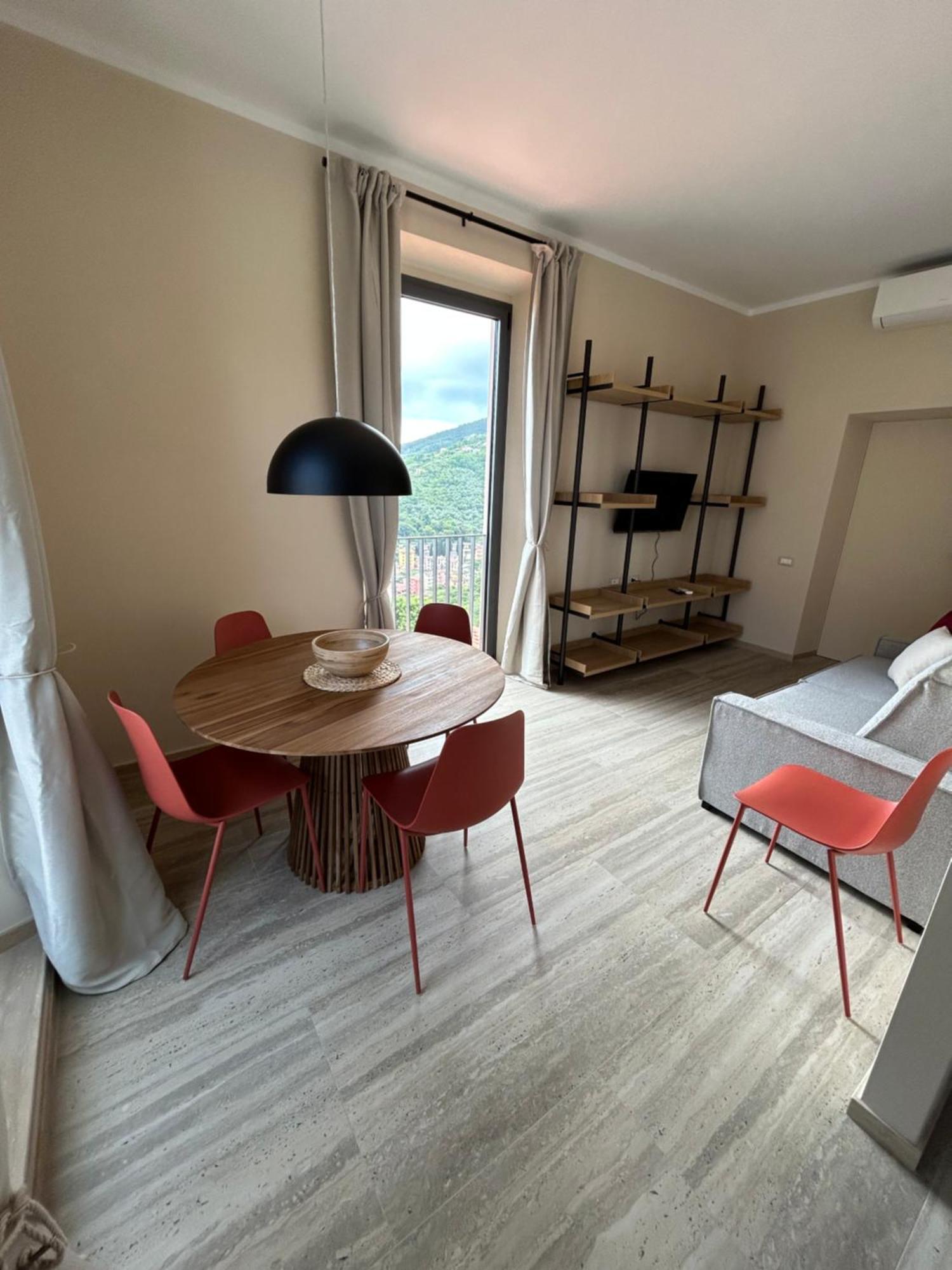 Miramare Apartments&Suites La Spezia Pokoj fotografie